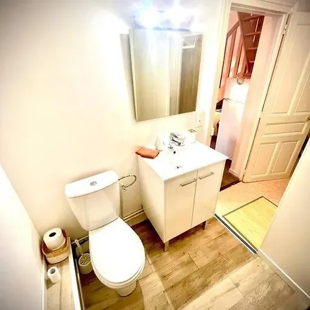 Logement Insolite A Blois Exterior photo